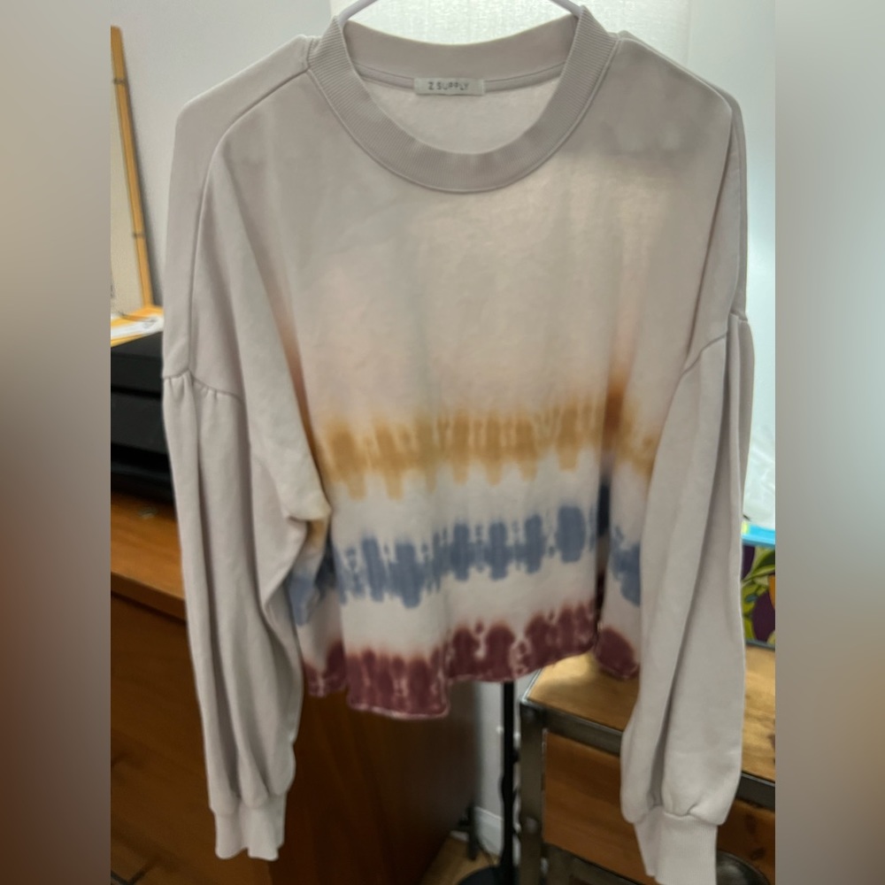 Z SUPPLY barely worn screw neck sweatshirt